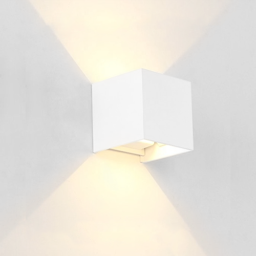 Qube Wandlamp LED 7Watt WIT 220Volt IP65